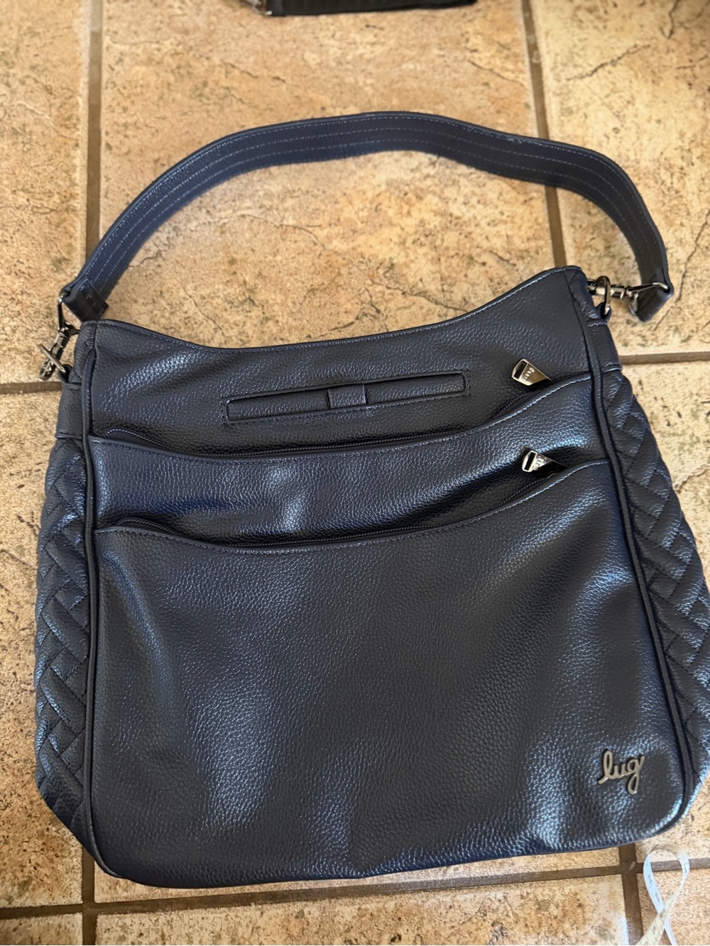 Lug cable car Bag with Quilted Sides